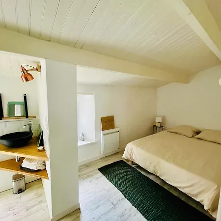 Le Logis De Bouchet * Mortagne-sur-Sevre