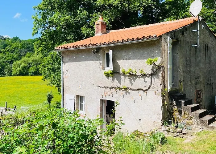 Le Logis De Bouchet *